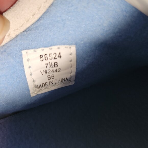 Womens Land's End NWOT Quilted Slipon Zipper Top Shoes/Sneakers/Hiking Shoes - Picture 9 of 10